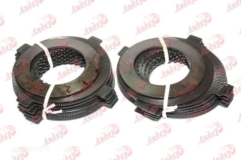 peças sobressalentes Komplekt friktsionnyh diskov / Set of friction discs 377177A3 para trator de rodas Case IH